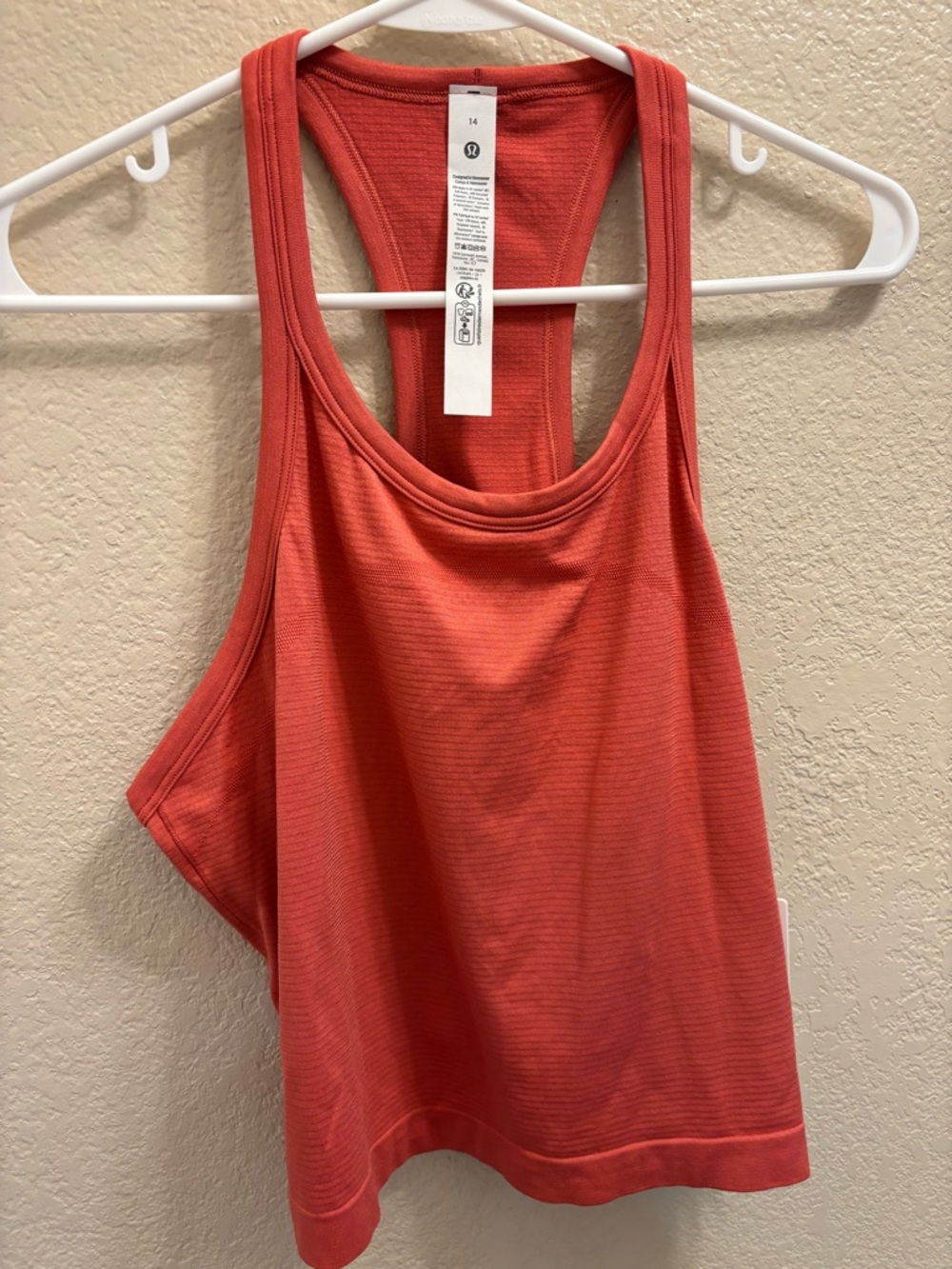 Lululemon swiftly crop  desert red Racerback Tank Top - Size 14